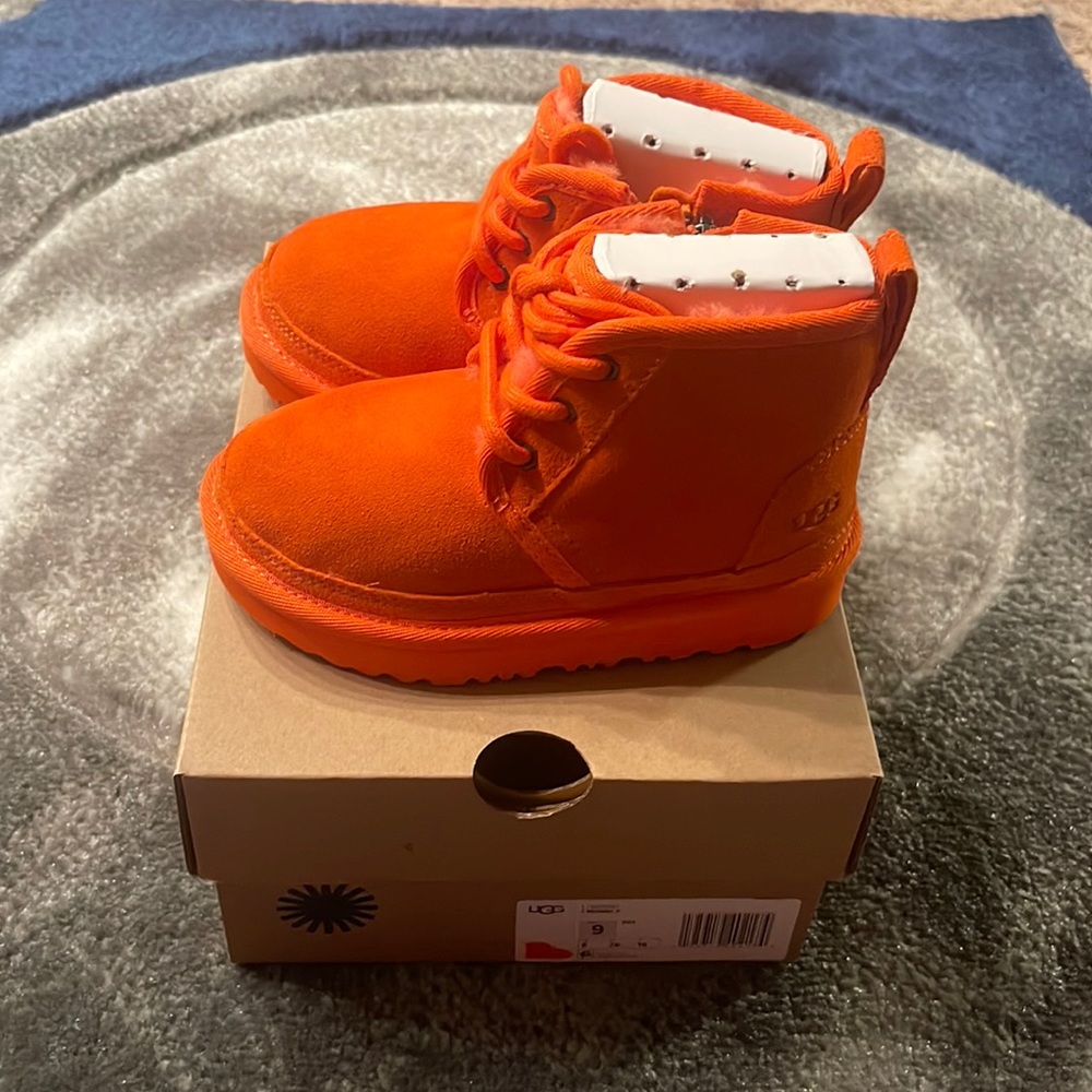Orange Ugg Boots T Neumel ll (Toddler)